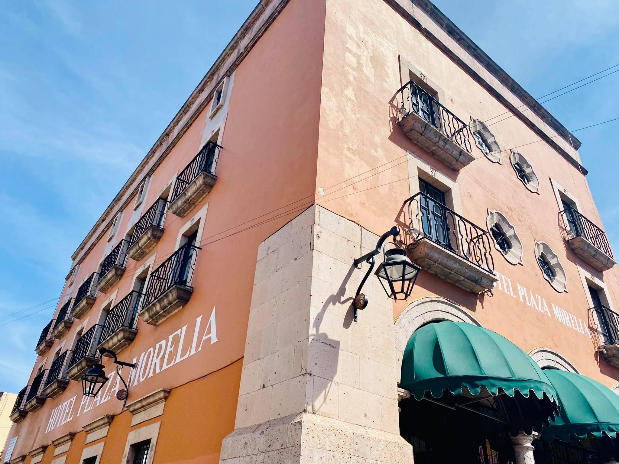 Hotel Plaza Морелия Екстериор снимка